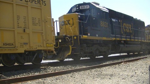 April 13, 2017
An ex-Conrail SD40-2 duo of CSX 8854 and 8831 is leading a southbound manifest, and accelerating past CP 43 on CSX's River Subdivision. The 8854 began life as Conrail 6496 and the 8831 began life as Conrail 6439.