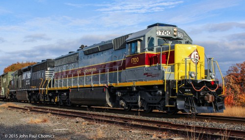 The Erie Lackawanna unit leading the local, from Oak Island, into Brown's Yard, in Old Bridge.