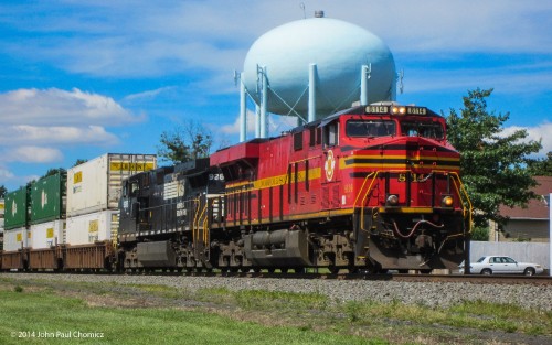 The Norfolk Southern Norfolk Southern Unit....Get it? The NS unit leads an eastbound intermodal through Manville.