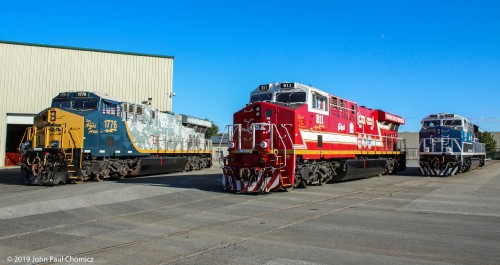 The Three Spirits posed nicely for the photographers, at the end of the Show. Many thanks to the SMS Lines, CSX, FD, PD, and any other person that really made it very nice day. Hopefully, it will be the start of many successful shows in the coming years.