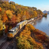 Freight-and-Fall-Foliage