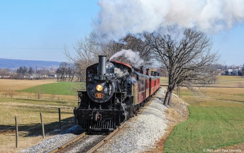 CN steamer #: 89 leads a Strasburg Railroad excursion train back towards the station.