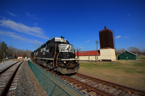 WPCA-51 passing through Richland