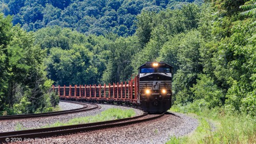 A westbound rail train appears from around the curve, at Duncannon, PA, in a scene much different from the last time I was at this location. Despite the heat, I do not miss the cold, gloomy days of winter.