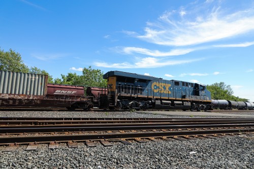 CSX-ES44AC-716-3.jpg