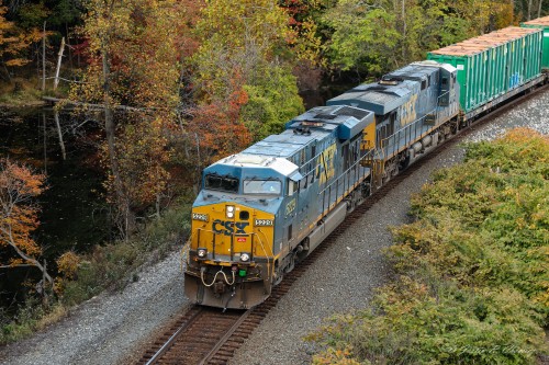 CSX ES44DC #5529 Bear Mountain, NY