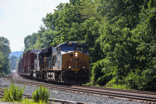 CSX ET44AH #3418 2