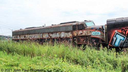 Coupled to the roadside artwork was an old locomotive with an extremely familiar paint scheme. It turns out that it is the ex-NJDOT (New Jersey Transit) #: 4258 an E-8A with an extensive history of running on the North Jersey Coastline. It really is a small world and it always amazes me that I find a link to New Jersey almost everywhere I go.