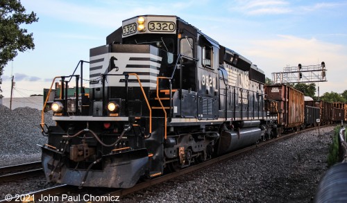 After a few north-south movements, during the afternoon, NS Bellevue Yard Local #: L38 finally heads back north to Bellevue, in the late evening, at Marion, OH.