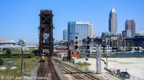 After a day of mostly NS action, CSX made an appearance in the form of a local that arrived to shove cars into the Port of Cleveland. The photo is a bit zoomed in to give a sense of scale to the scene. Although this was the lighting I was waiting for, I was not satisfied with ending the trip on a local.