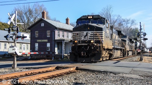 An hour later, another eastbound NS intermodal train passes by the station at Three Bridges, NJ. A rule of thumb for me seems to be that whatever direction the lighting favors, the trains will always come from the opposite direction.