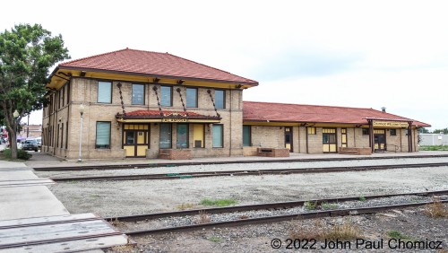 The Alamosa Station was built by the Denver, Rio Grande, & Western between 1908 and 1909. It is now used as the Alamosa Visitor's Center in downtown Alamosa, CO.