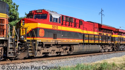 With hopes of seeing pure KCS units before they are re-painted into a CPKC livery, I made it a point to photograph the Belles on this northbound, even though they were buried as the fifth and sixth units in the motive power consist.