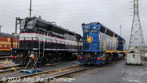 Side-by-side again, the backsides of the 4100's on "Family Day".