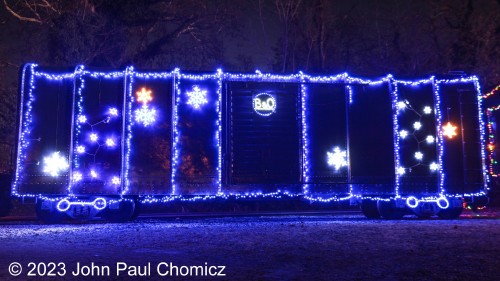 After a few years of not-so-great holiday photos, this year I decided to get back into it. With this trip, the TFT Train, and the CP Holiday Train, I think I added a lot of interesting photos to this category. I'll end the Christmas Season photos with the literal last photo of my "Holiday Lights Express" trip. This boxcar illustrates the B&O heritage of the Wilmington & Western and is illuminated in the beautiful "Royal Blue" of the B&O colors. MERRY CHRISTMAS! Have a wonderful Christmas and New Year's, fellow Trainnutz.