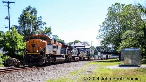 The CNJ heritage unit is on its home rails as it leads NS train #: 29G on what was once the CNJ main line through Phillipsburg, NJ.