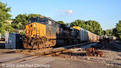 A few seconds later, the lead unit is rolling out the shadow as it passes the station in Ridgefield Park, NJ.