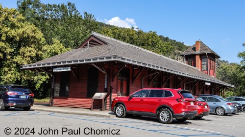 Harpers-Ferry-Station..jpg