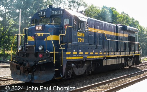 Every so often, I go back and look at photos from past trips and find some that I thought were outtakes and post them. In this case, I found a photo of East Penn Railroad B30-7 #: 7811. Here, it just pulled into the interchange yard in Campbell Hall, NY while I was waiting for the E8 special train to pass. This photo was taken during the great E8 chase on 08.05.11 and, from what I've read, this unit has been retired so I decided to post this photo, despite my initial reluctance to do so.