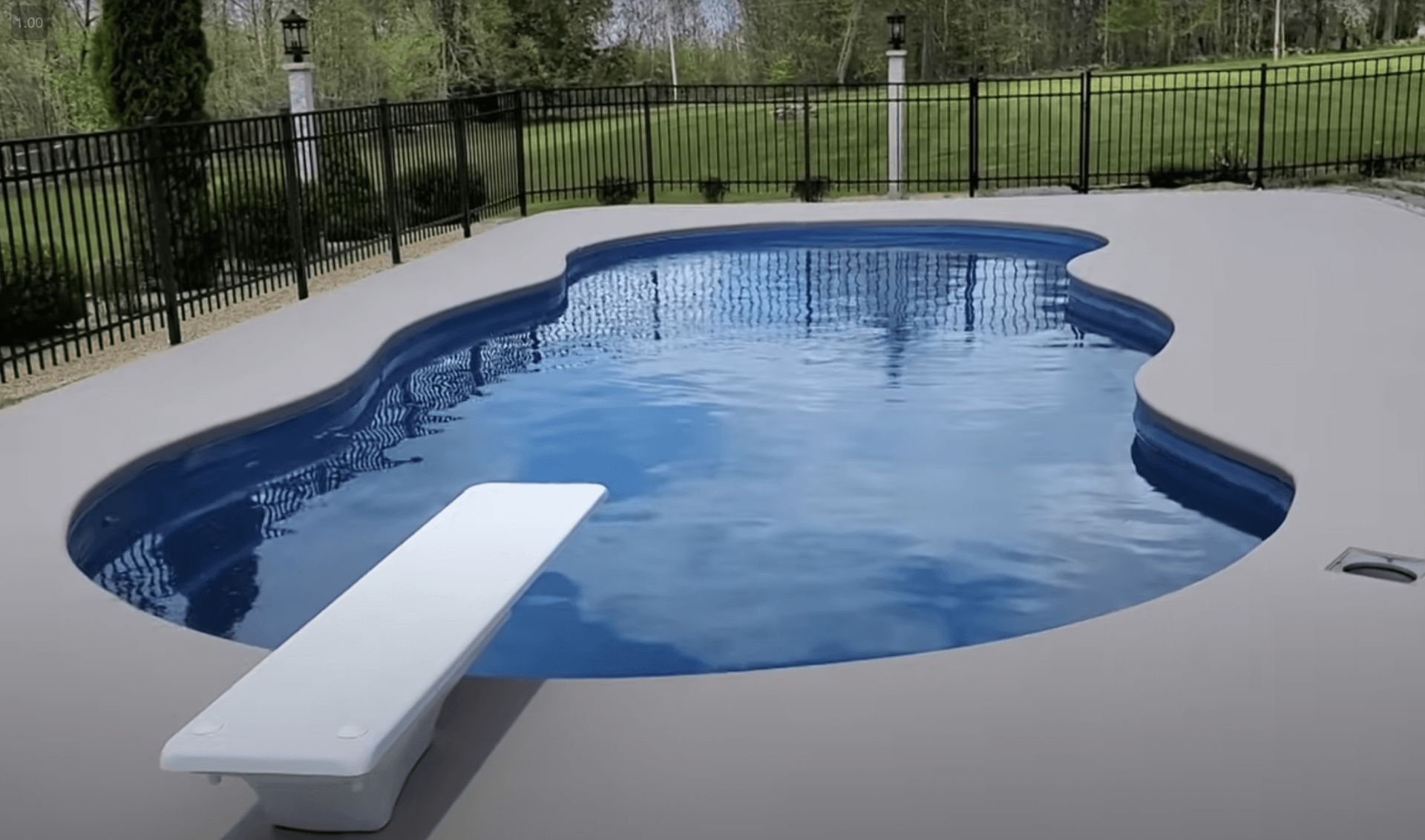 concrete driveway replacement