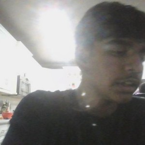 1762296168013_distracted