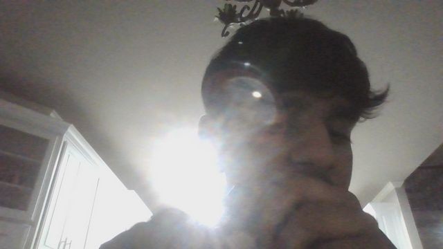 1762297177177_distracted