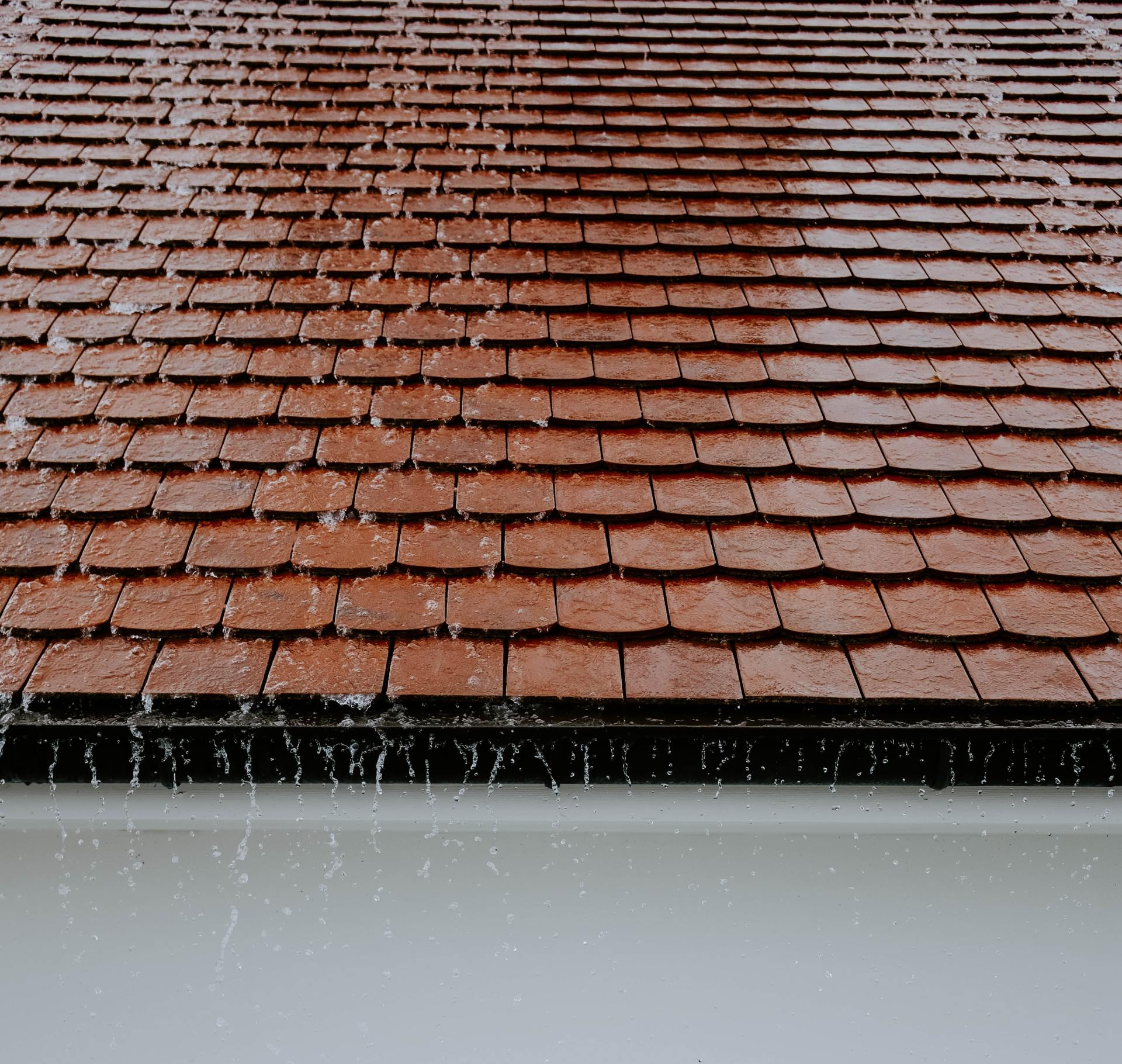 metal roofing pros and cons